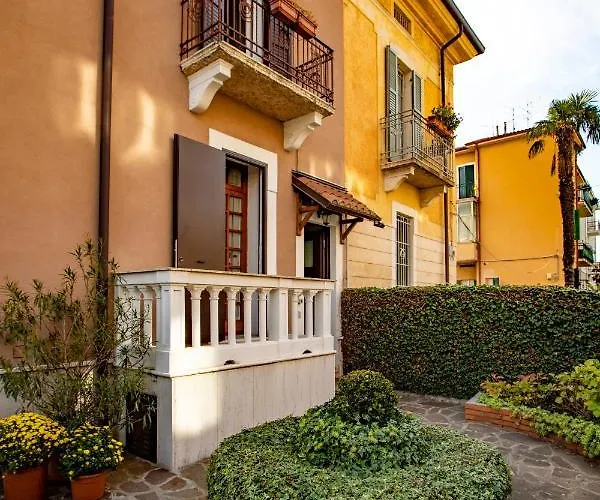 Il Balcone Di Aurora *