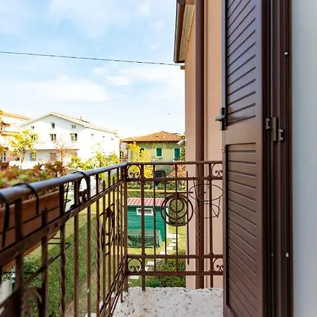 公寓 Il Balcone Di Aurora *